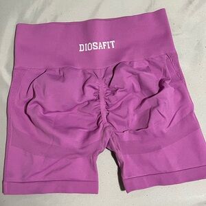 Diosafit shorts (Size M)